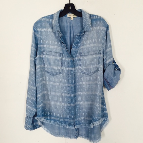 Anthropologie’s Cloth & Stone Chambray Button Down Shirt - Picture 3 of 6